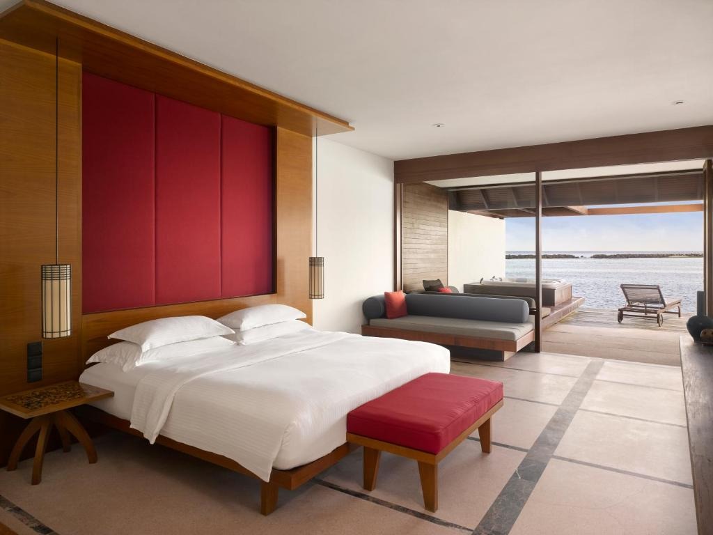 هتل پارادایس آیلند ریزورت